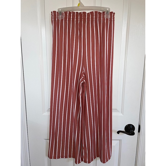 Stripped Pants - Picture 2 of 3